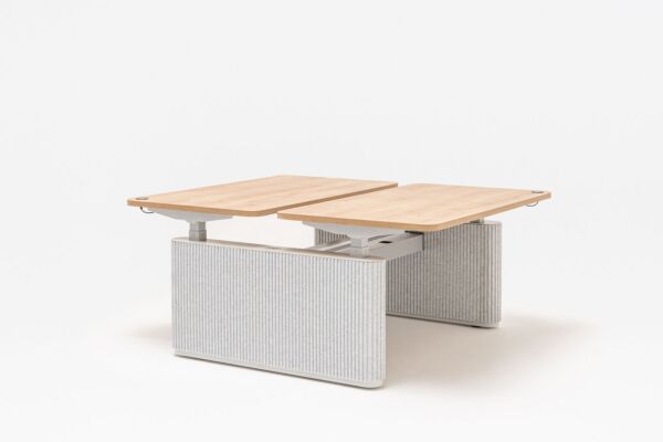 Ogi Drive Bench escritorio bench regulable eléctricamente con paneles de fieltro