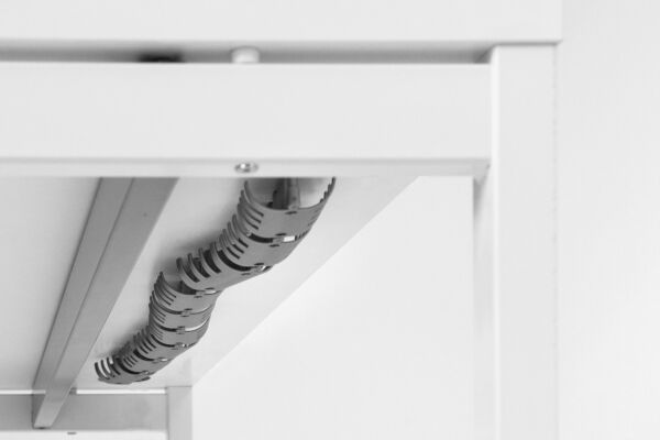 Horizontal cable management accessories