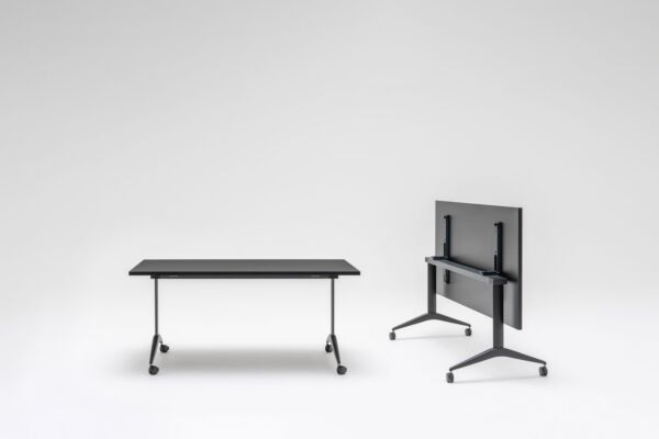 Fold folding table