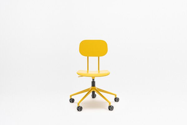 New School - chaise réglable en hauteur en contreplaqué