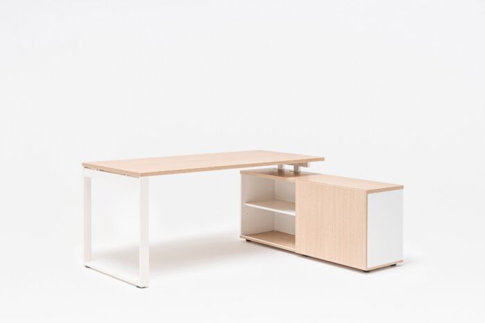 Ogi Q - Schreibtisch mit Schrank 