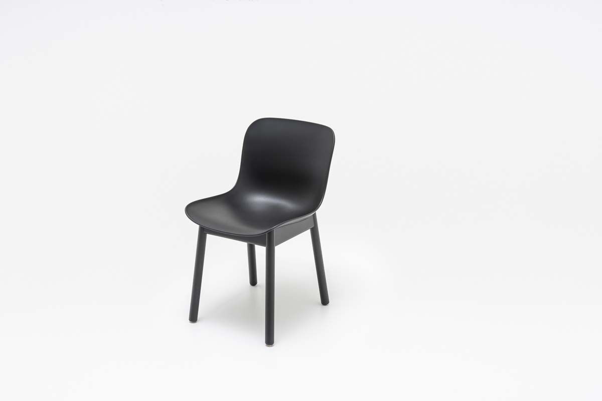 chaise avec pietement bois Baltic 2 Basic