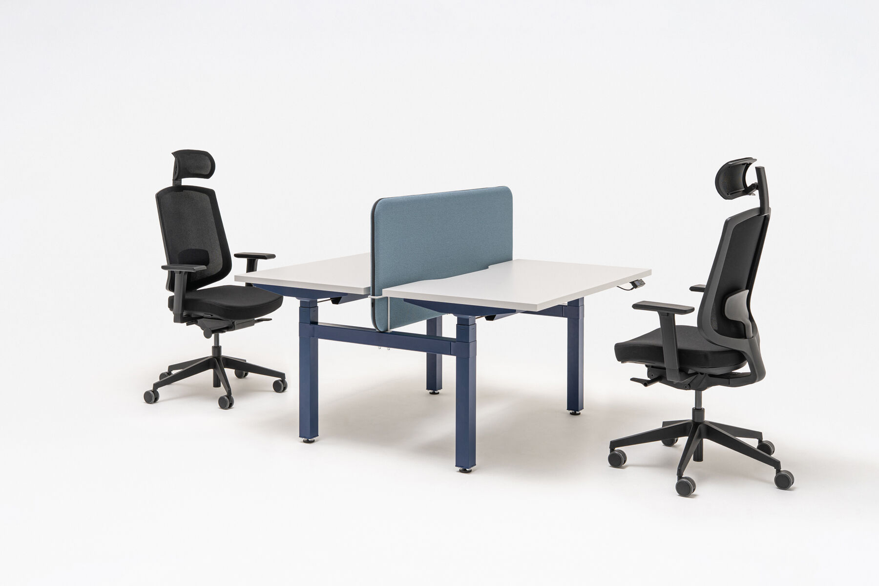 escritorio doble con ajuste eléctrico de altura, marco monomotor Ogi Drive Bench