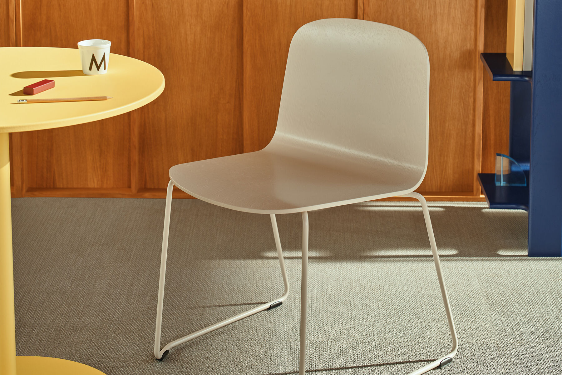 plywood chair with a sled base Nud