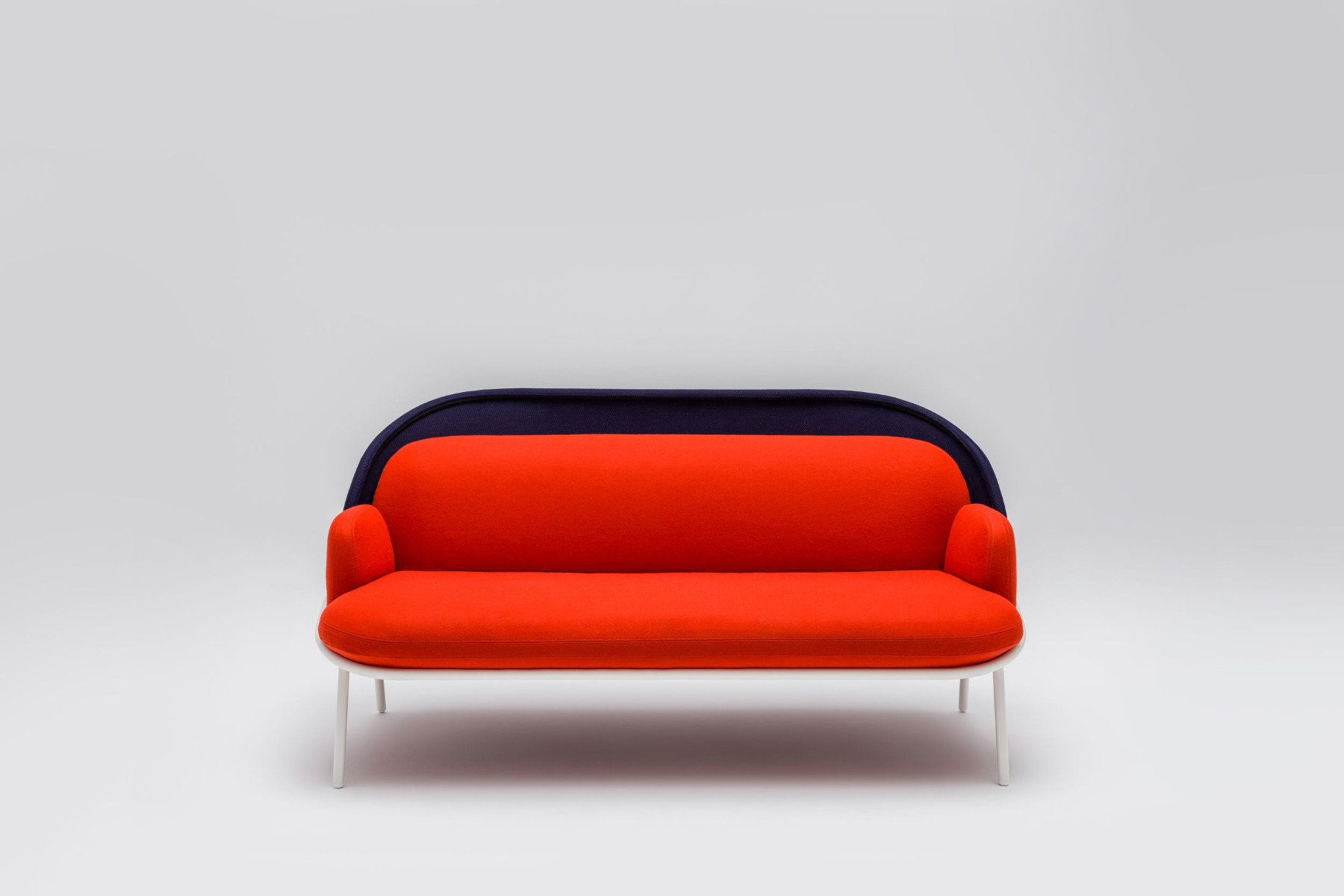 Mesh sofa