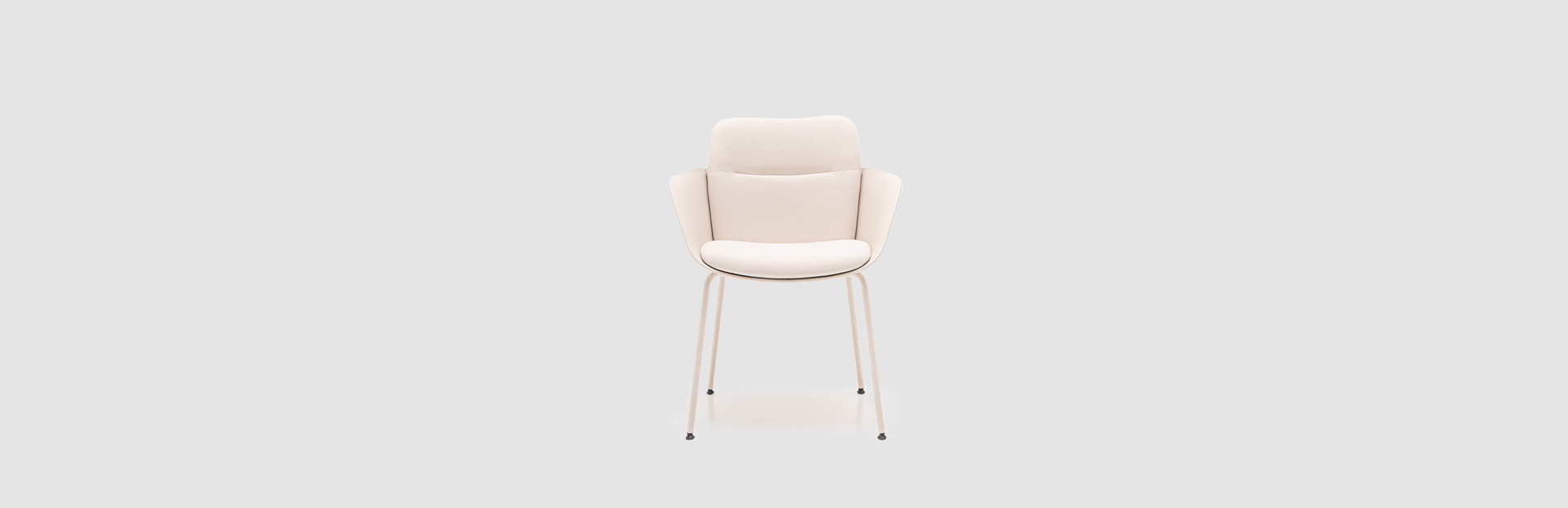 silla con base metálica de cuatro patas Senda
