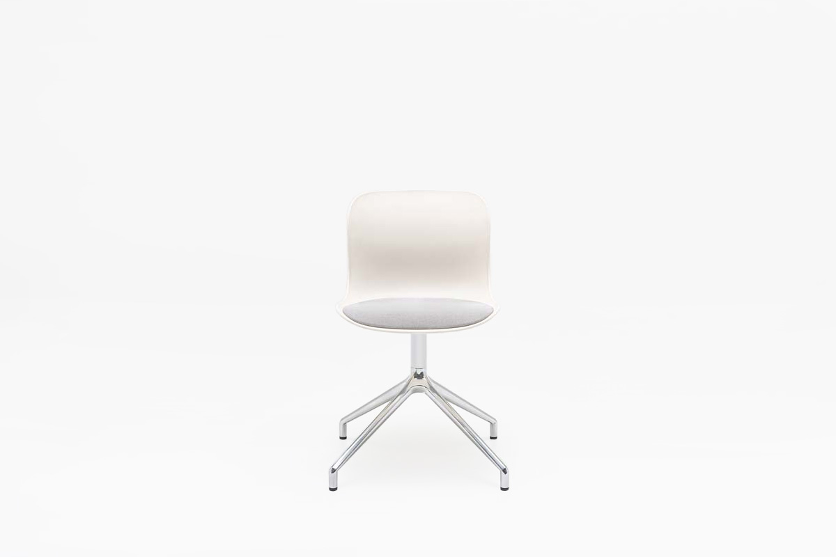 Baltic 2 Remix sedia con base in alluminio lucidato