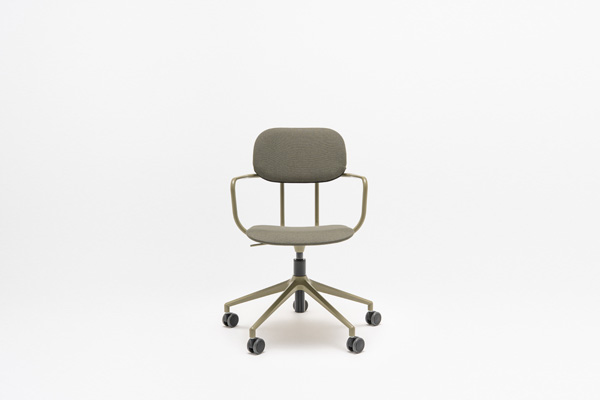 New School sedia imbottita regolabile in altezza