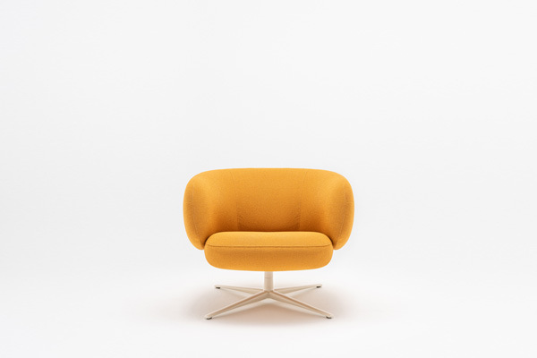 Grand Grace armchair swivel base