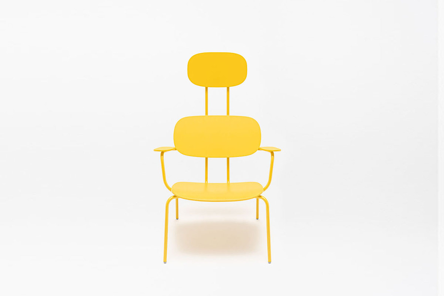 New School Lounge Sessel aus Sperrholz mit Kopfstütze
