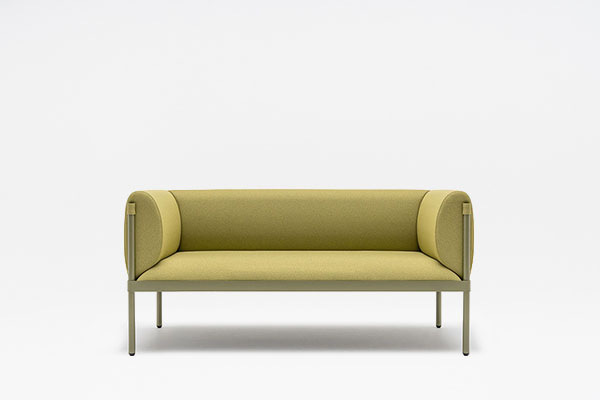 Stilt sofa low backed