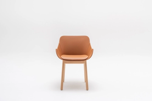 Baltic Classic sedia con base in legno