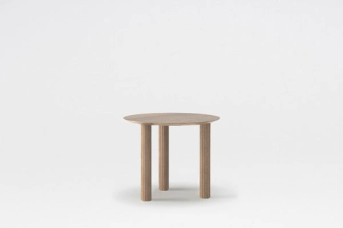 Filar wooden café table